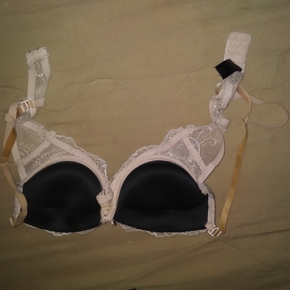 Bra - Picture 2 of 2